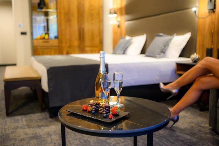 Grand Hotel Therme Banya  Phòng bức ảnh
